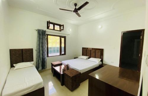 Rajgarhi Hotel | Hotel Hills Top