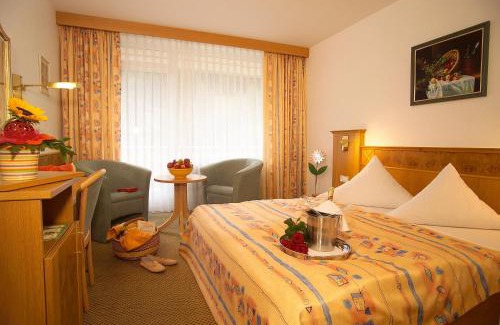 Enzklosterle Hotel | Hotel Hirsch mit Café Klösterle