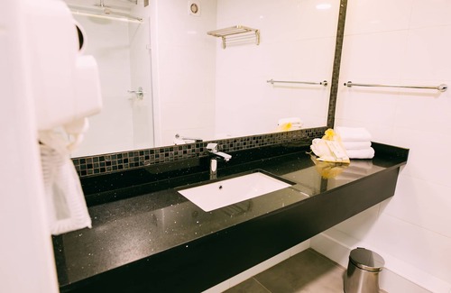 Downtown Santiago Hotel | Hotel HW Libertad
