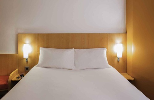 Ikeja Hotel | Hotel ibis Lagos Ikeja
