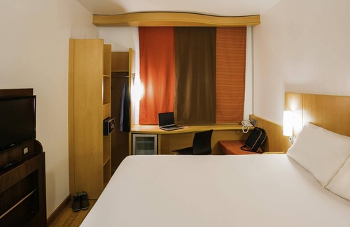 Ikeja Hotel | Hotel ibis Lagos Ikeja