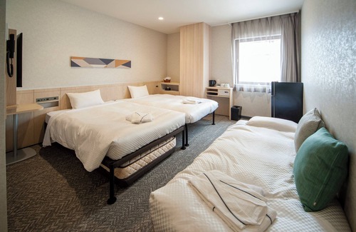 Higashikasai Hotel | Hotel IL FIORE Kasai Annex