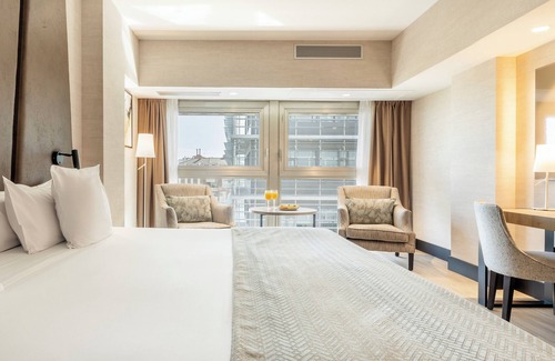 Plaza de Toros Vieja Hotel | Hotel ILUNION Malaga