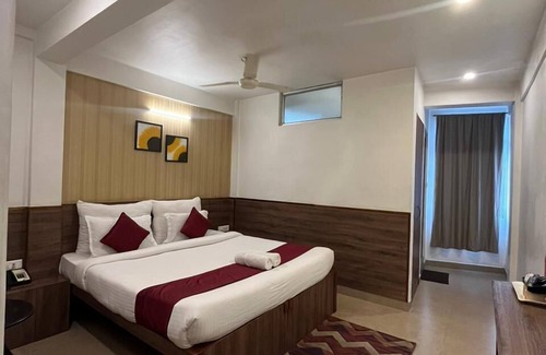 Police Bazar Hotel | Hotel Indiana