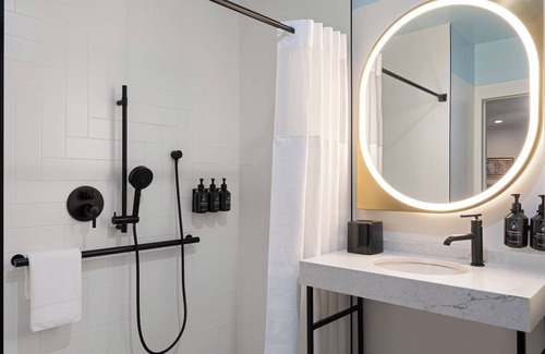 Central Business District Hotel | Hotel Indigo New Orleans French Quarter by IHG