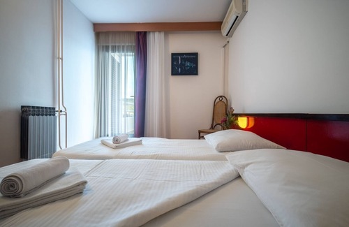 Cove Rogacic Casa | Hotel Issa - Double Room Park View 20