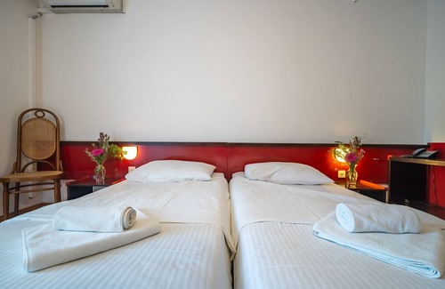 Cove Rogacic Casa | Hotel Issa - Double Room Sea View 50