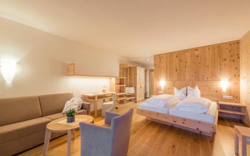 Naz Hotel | Hotel Jonathan