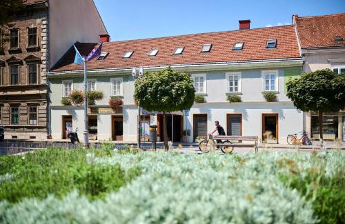 Karlovac Hotel | Hotel Kadoor