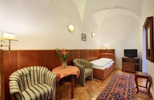 Cesky Krumlov Hotel | Hotel Konvice