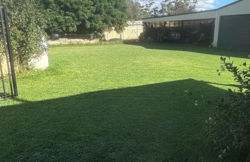 Koorawatha Apartamento | Hotel Koorawatha garden unit - ground floor