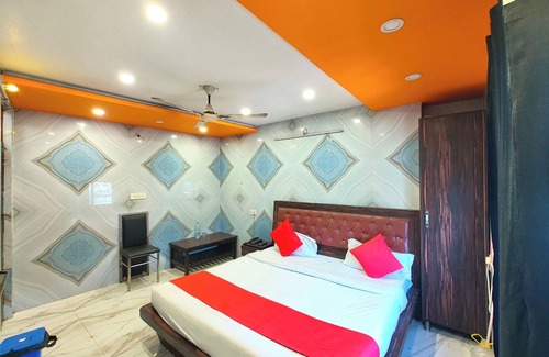 Charbagh Hotel | Hotel Kri-Sh-Na Palace Charbagh Lucknow