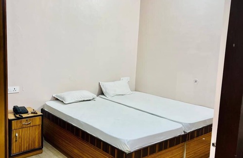 Gorakhpur Hotel | HOTEL KRISHNA GORAKHPUR