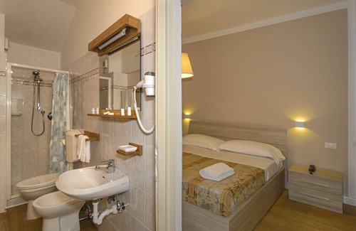 Viareggio Hotel | Hotel La Pace