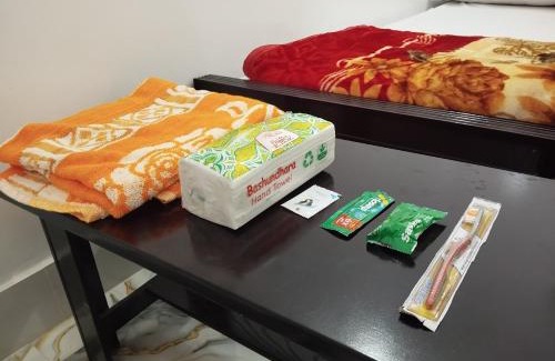 Dhaka Hotel | Hotel Labbaik Farmgate