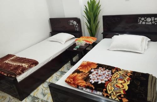 Dhaka Hotel | Hotel Labbaik Farmgate