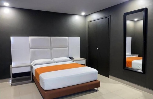 La Candelaria Hotel | Hotel Latino
