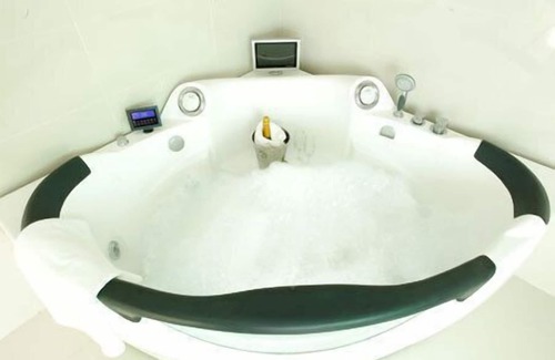 Zouk El Kharab Hotel | Hotel Le Noble