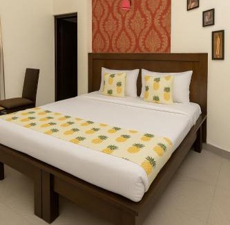 Noida Casa | Hotel leaves Palace