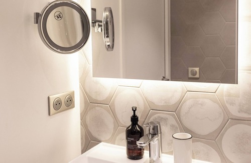 9th Arrondissement Hotel | Hotel Leev Victoire & Spa