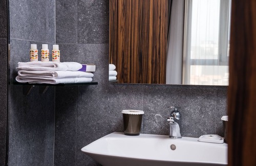 Yeon-dong Hotel | Hotel Leo