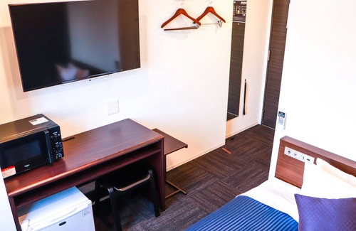 Chuo Hotel | Hotel Livemax Chiba Station