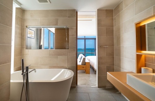 Miyakojima Hotel | Hotel Locus