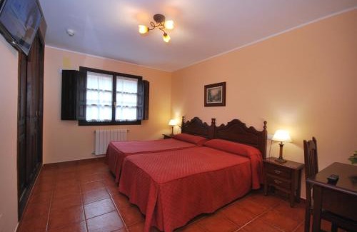 Arenas de Cabrales Hotel | Hotel Los Ángeles