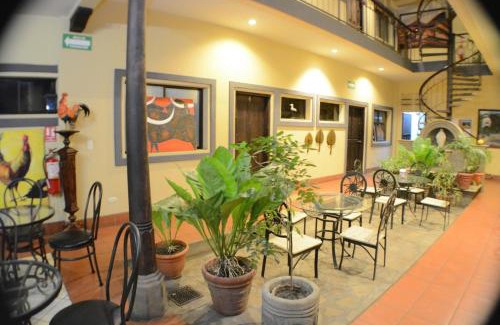 Chinandega Hotel | Hotel Los Balcones de Chinandega