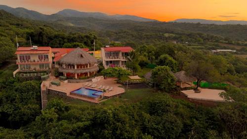 Punta Mango Hotel | Hotel Los Mangos El Salvador