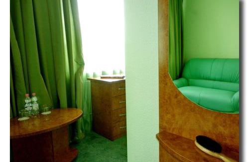 Volodymyr-Volynsʼkyy Hotel | Hotel LUDMIR