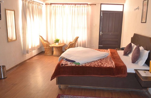 Vashist Hotel | Hotel Manali Jain Cottage