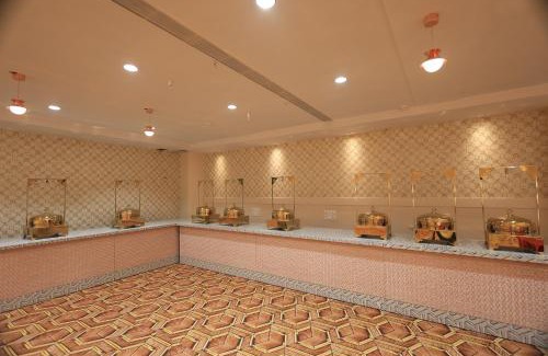 Kanpur Hotel | Hotel Mandakini Royale