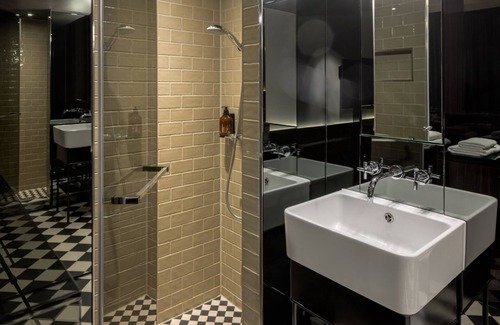 Mitte Hotel | Hotel MANI by AMANO