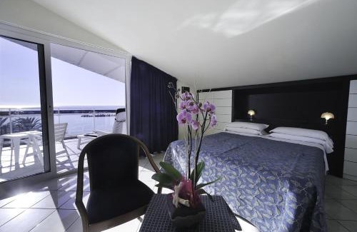 Sanremo Hotel | Hotel Marinella