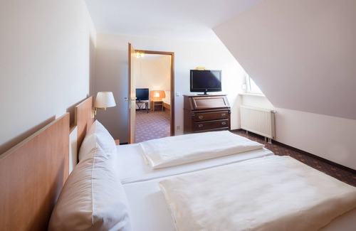 Weil am Rhein Hotel | Hotel Maximilian