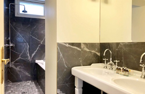 Quartier de la Place-Vendome Hotel | Hotel Mayfair