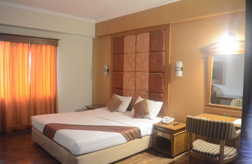 Pegangsaan Hotel | Hotel Mega Proklamasi