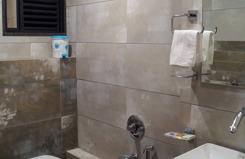 Vadodara Casa | Hotel Midtown