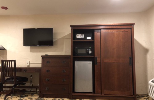 Santa Nella Hotel | Hotel Mission de Oro