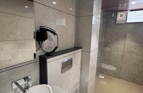 Indore Hotel | Hotel Mumbai House-Vijay Nagar