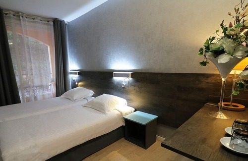 La Turbie Hotel | Hotel Napoléon