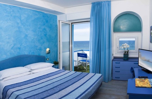 Pesaro Hotel | Hotel Napoleon