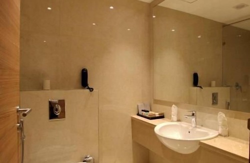 Ettumanoor Hotel | Hotel National Park