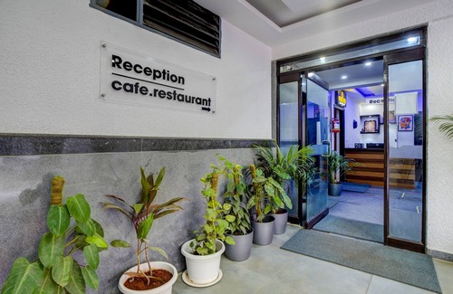 Lakshminarayana Pura Apartamento | Hotel Nevesa Inn