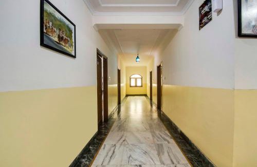 Sindhi Camp Hotel | Hotel New Center Point