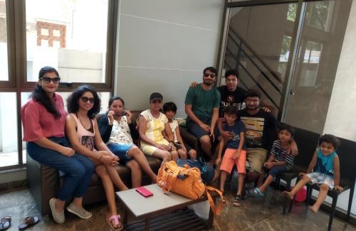 Alibaug Cama Y Desayuno | Hotel Nirvana