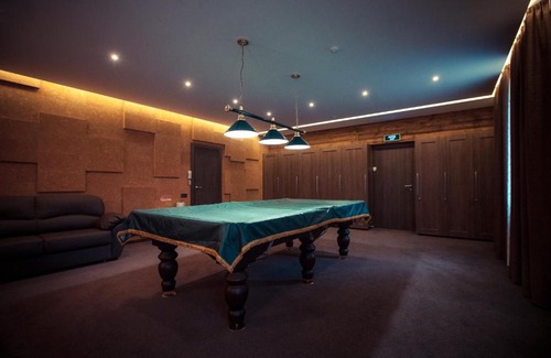 Voronezh Cama Y Desayuno | Hotel Novaya