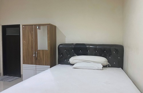 Sungguminasa Hotel | Hotel O Anda Kost 2 Near Lapangan Syech Yusuf Discovery