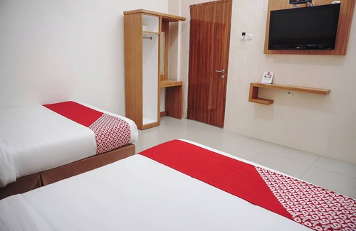 Bukittinggi Hotel | Hotel O Bukittinggi near Jam Gadang formerly Hotel Aedo